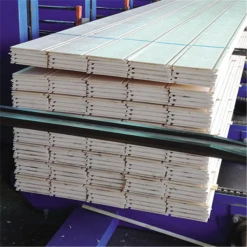 Elosbois Structures Et Toitures Planche De Rive Sapin Nord C+R - Traité Classe 3 Vert - 21x195 Mm